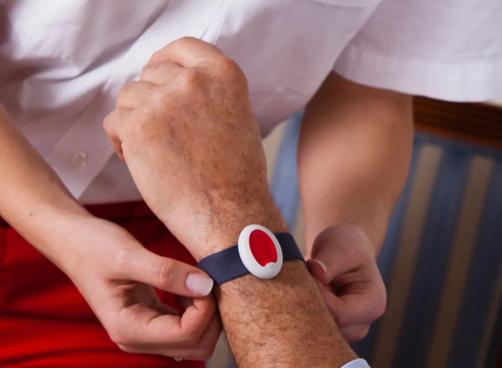 imageye___-_rufhilfe_hand_schoen